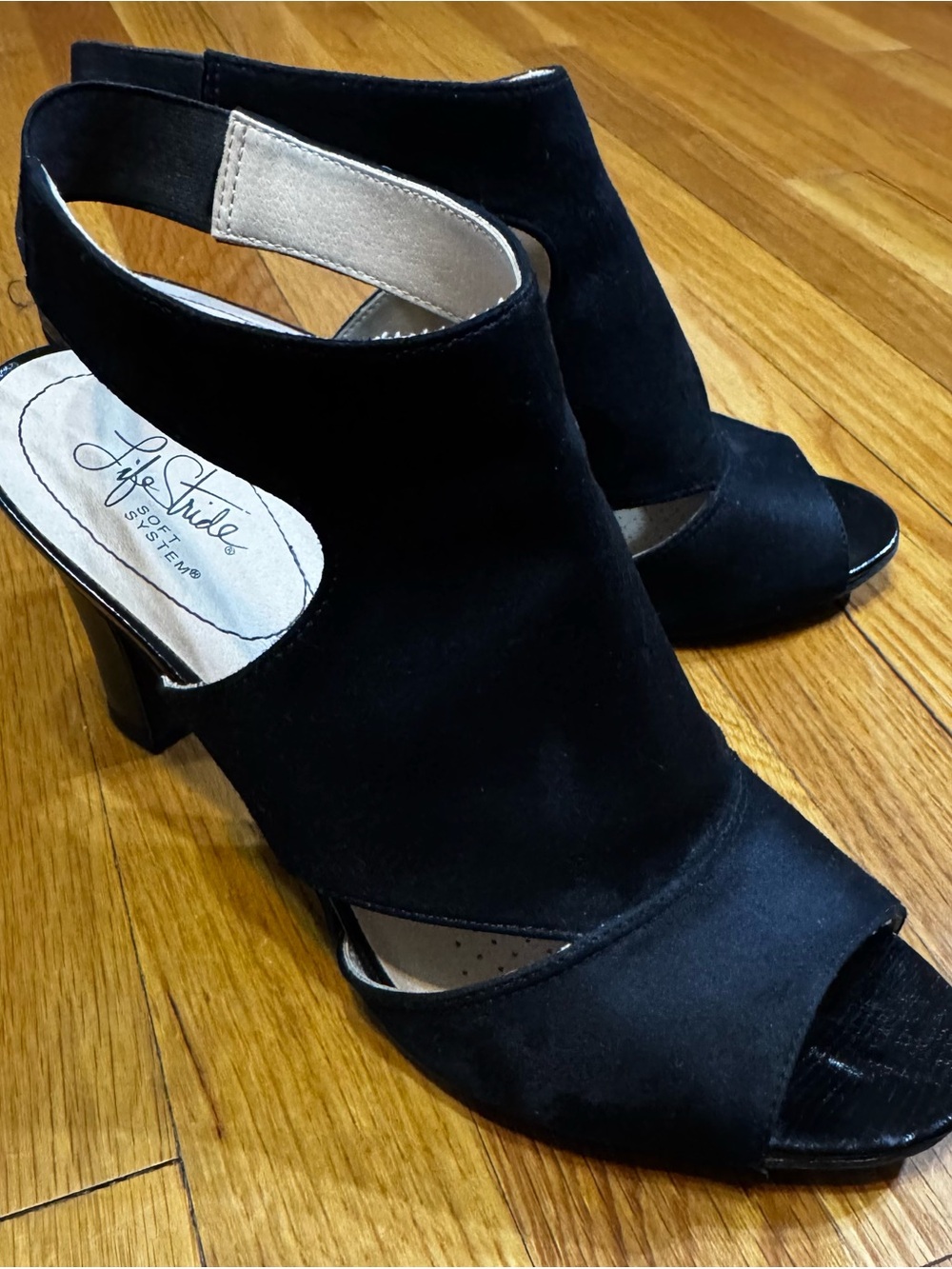 Life Stride heels